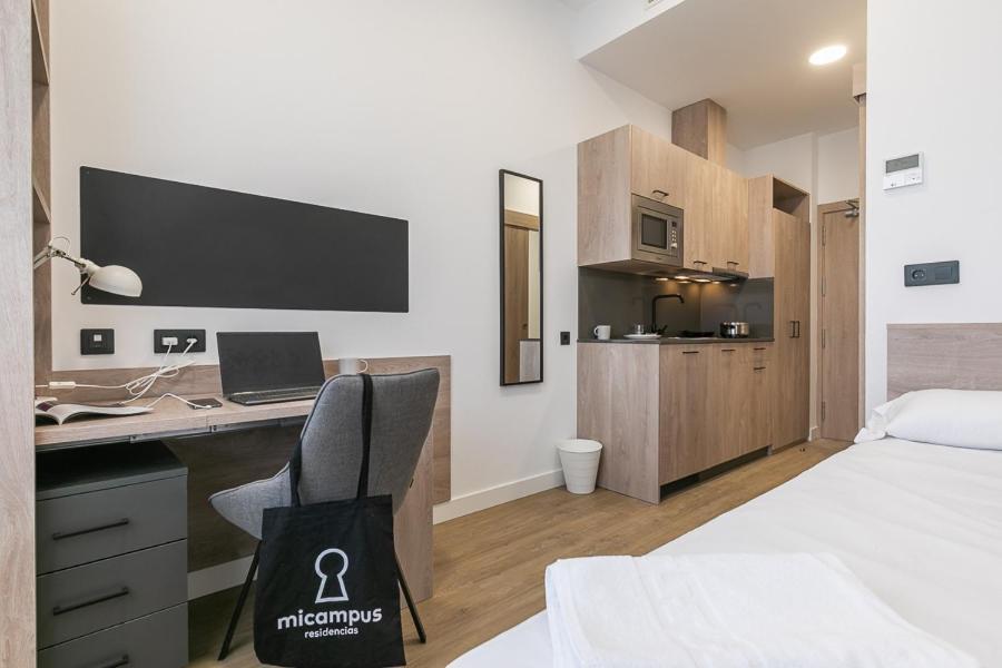 Micampus Madrid Sinesio Delgado Student Residence Extérieur photo
