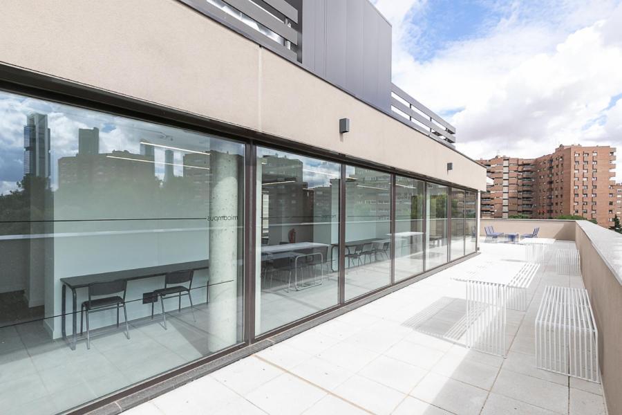 Micampus Madrid Sinesio Delgado Student Residence Extérieur photo