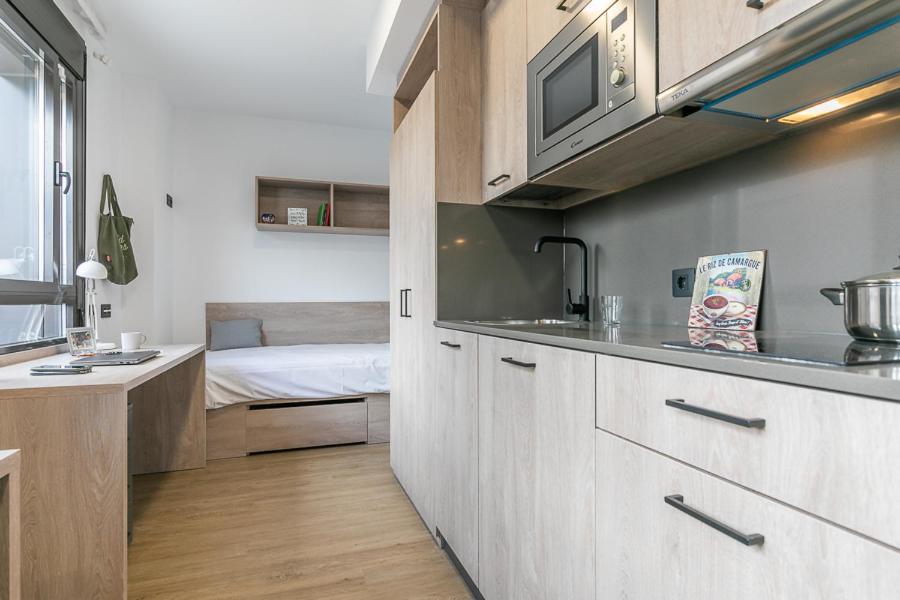 Micampus Madrid Sinesio Delgado Student Residence Extérieur photo