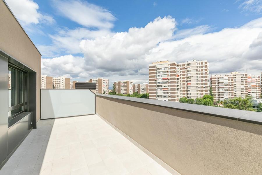 Micampus Madrid Sinesio Delgado Student Residence Extérieur photo