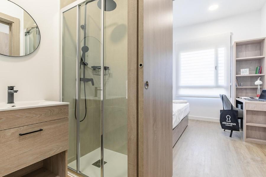 Micampus Madrid Sinesio Delgado Student Residence Extérieur photo