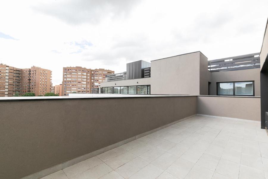 Micampus Madrid Sinesio Delgado Student Residence Extérieur photo