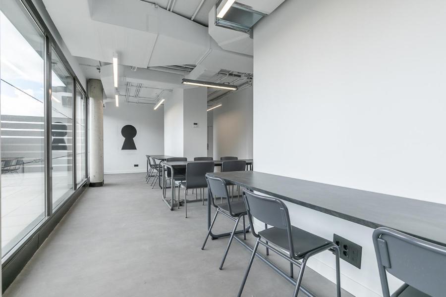 Micampus Madrid Sinesio Delgado Student Residence Extérieur photo