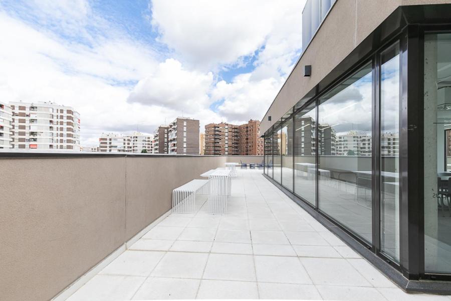 Micampus Madrid Sinesio Delgado Student Residence Extérieur photo
