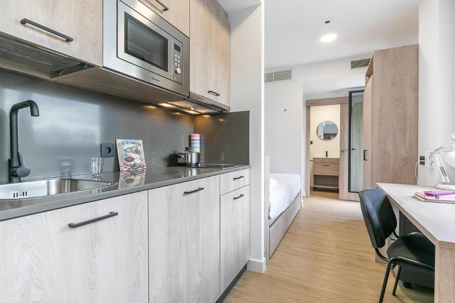Micampus Madrid Sinesio Delgado Student Residence Extérieur photo