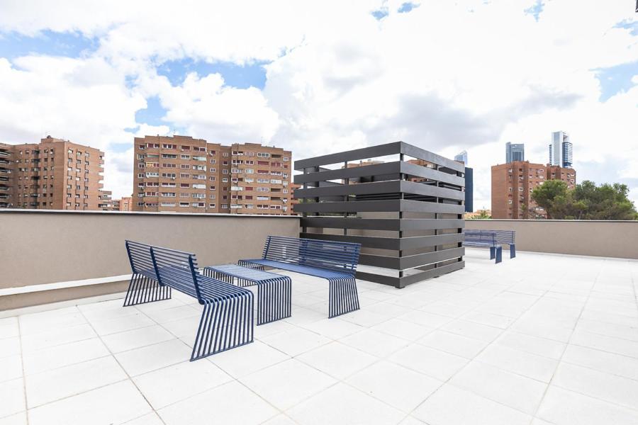 Micampus Madrid Sinesio Delgado Student Residence Extérieur photo